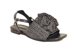 SANDALO CON TACCO E FIORE RAFIA BLACK